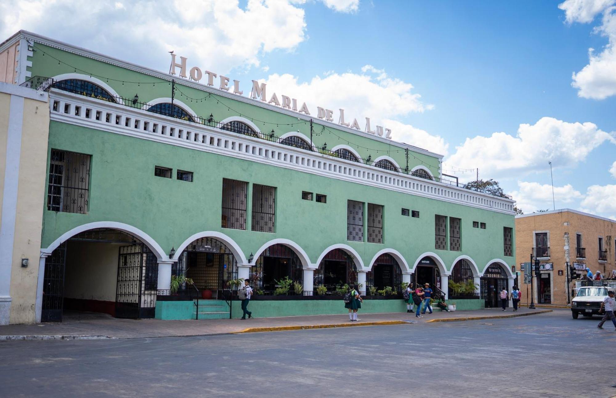 Hotel Maria De La Luz Valladolid  Exterior photo